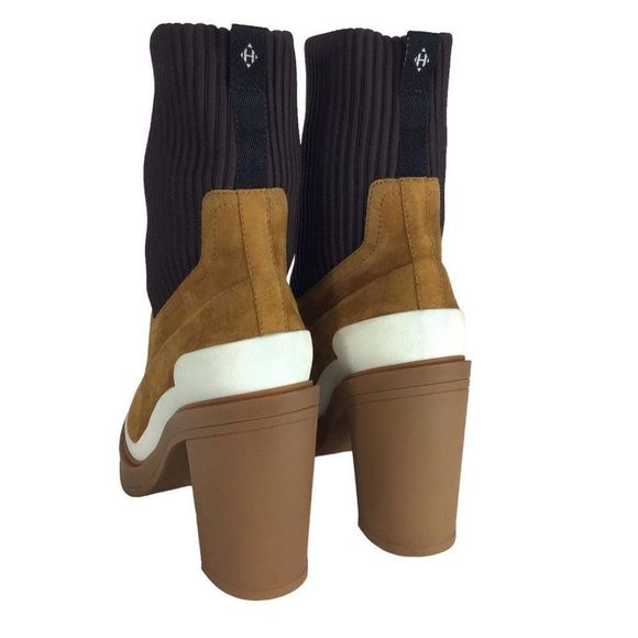 Elegant Tan and Brown Ankle Boots - Picture 11 of 16